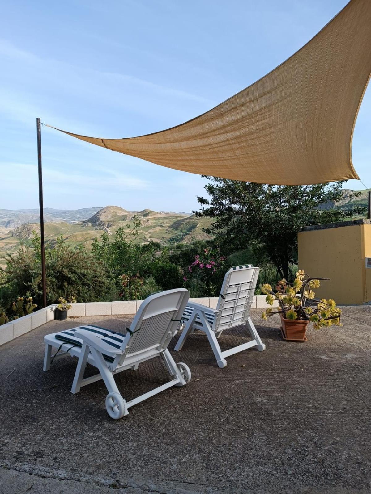 Casa Vacanze Sicilia Casteltermini Exterior photo